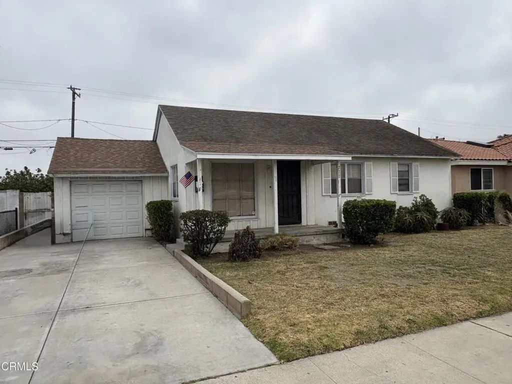 222 W Juniper Street, Oxnard