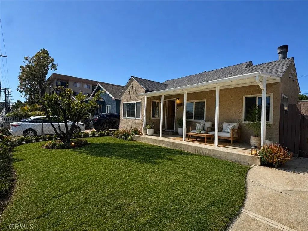 1052 W 25th, San Pedro