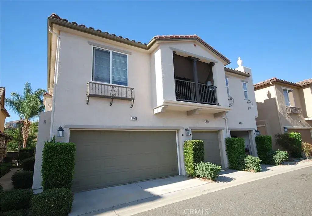 19523 Opal Lane, Saugus