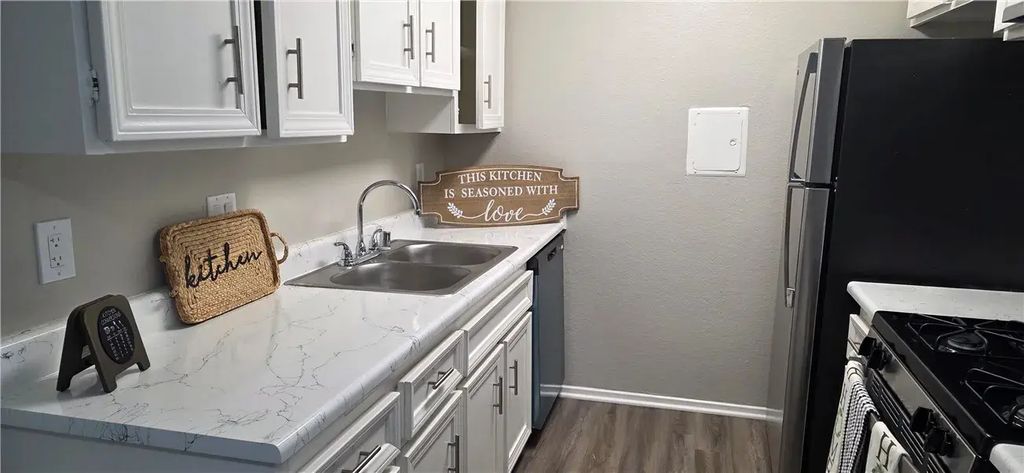10601 Diana Avenue 484, Riverside