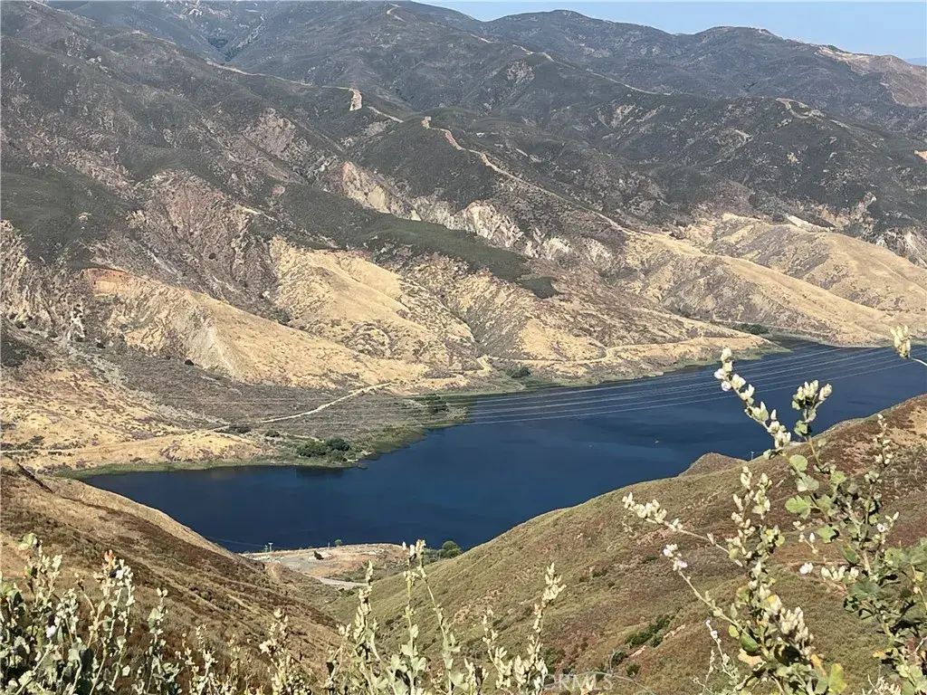 Ridge Route Road, Castaic