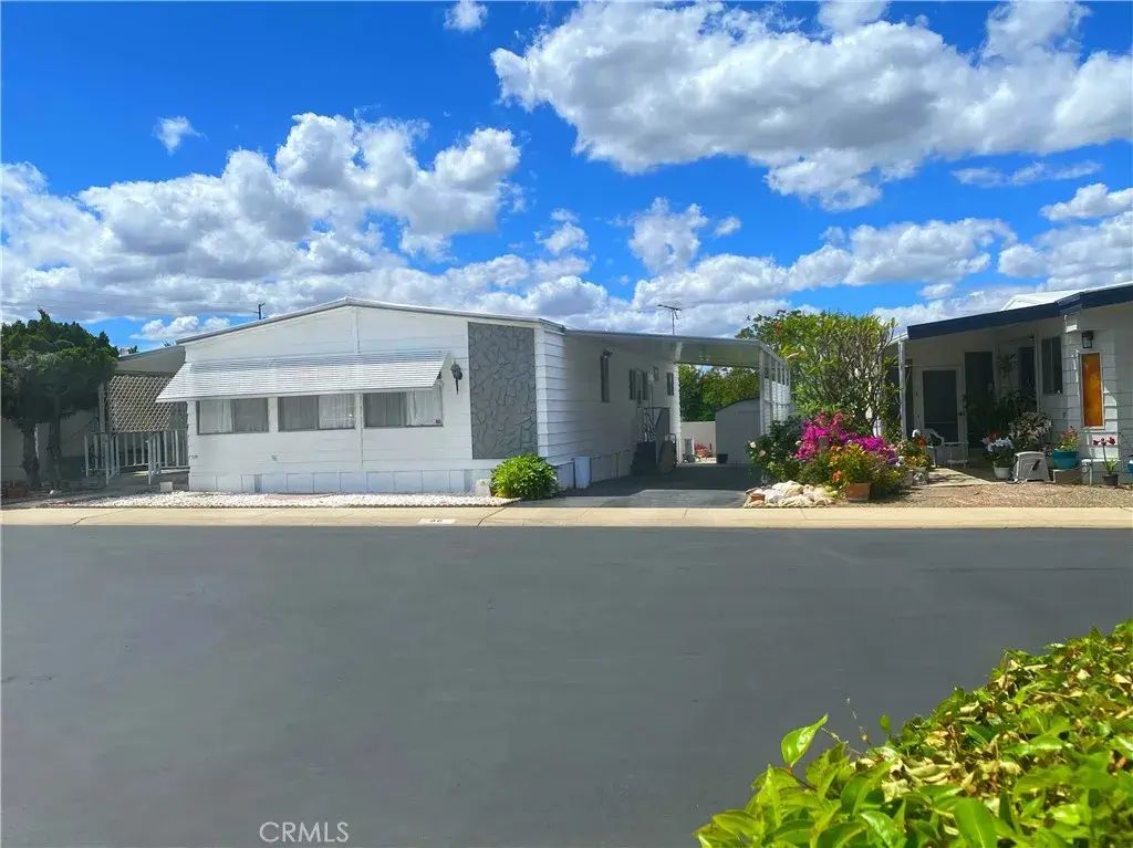 1251 E Lugonia 96, Redlands