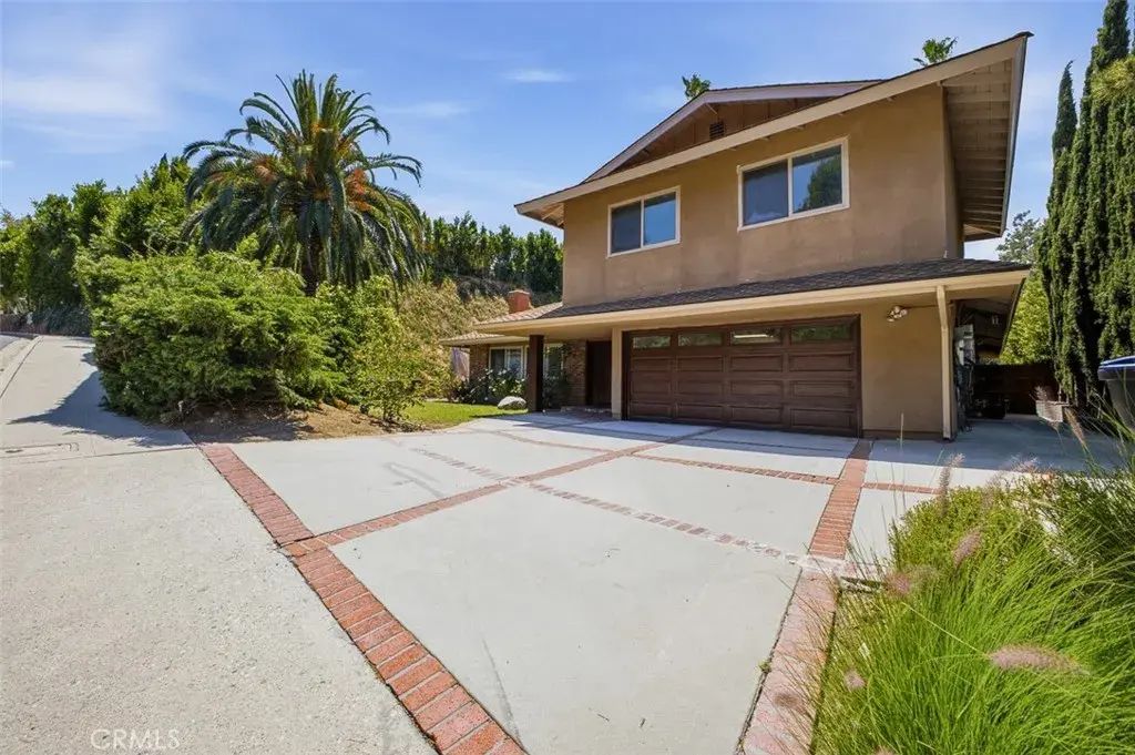 1900 Sherer Lane, Glendale