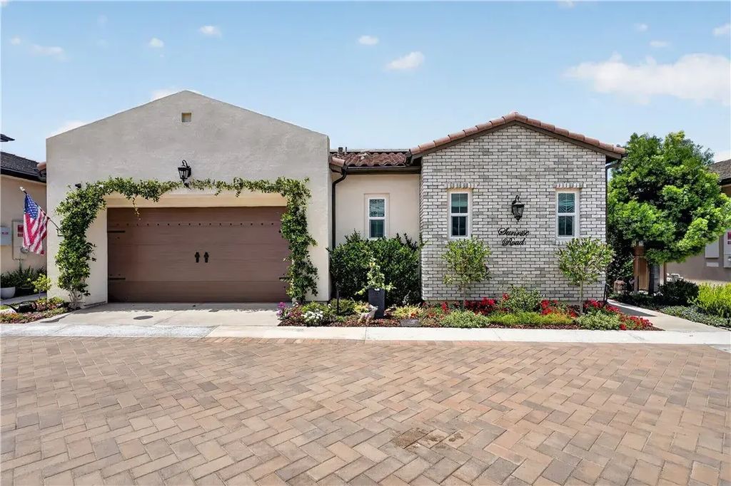422 Sunrise Road, Rancho Mission Viejo
