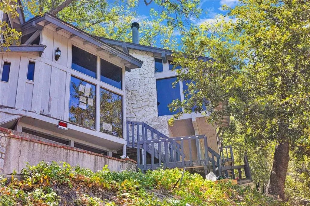 1333 Finger, Lake Arrowhead