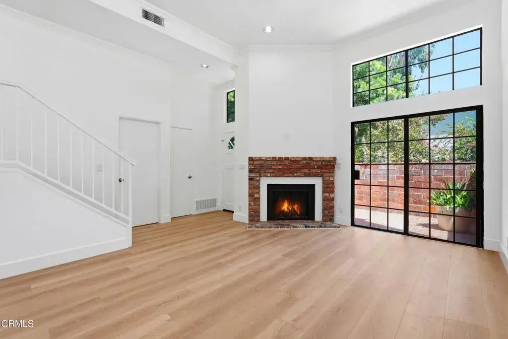 22028 Collins Street 1, Woodland Hills