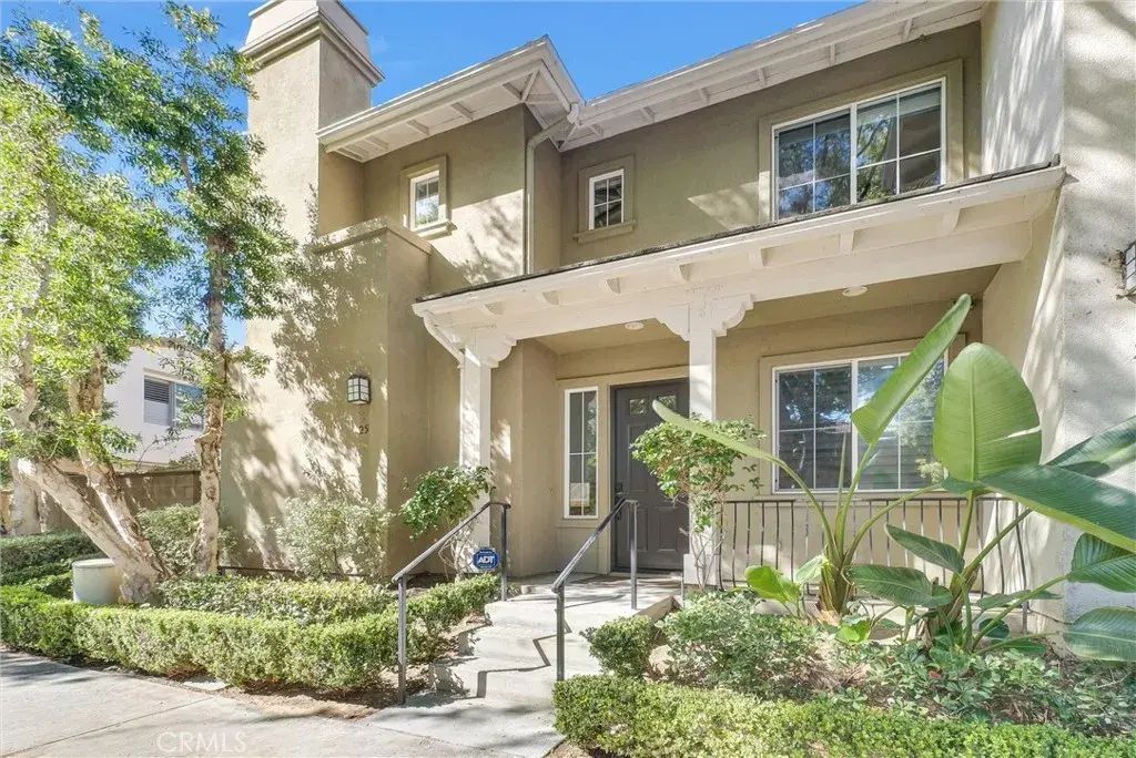 25 Bolinas, Irvine