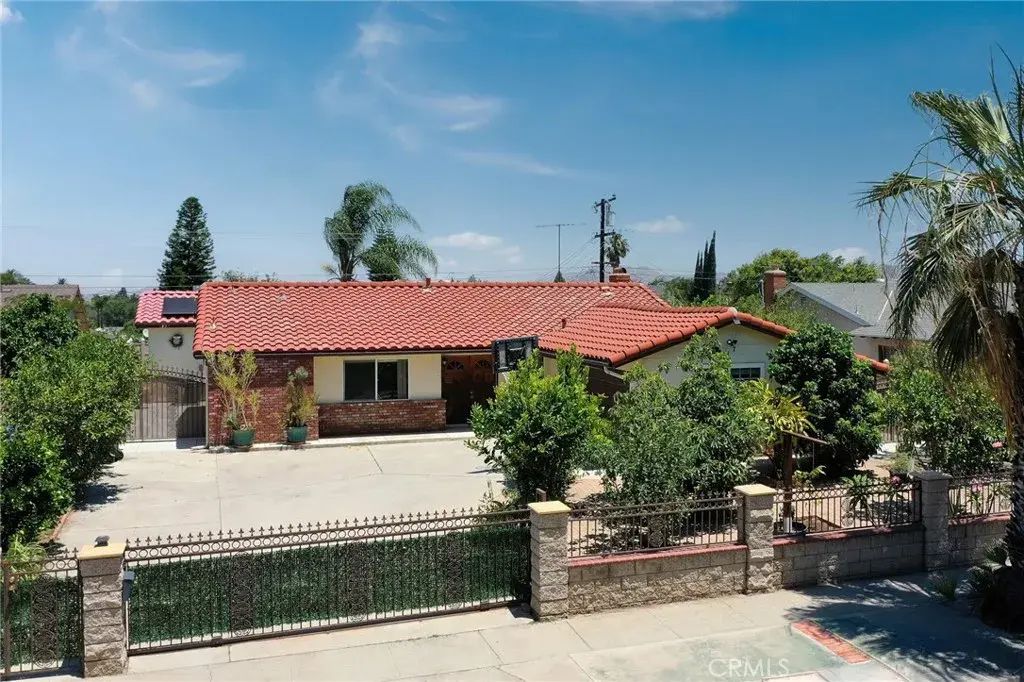 129 E Rancho, Corona