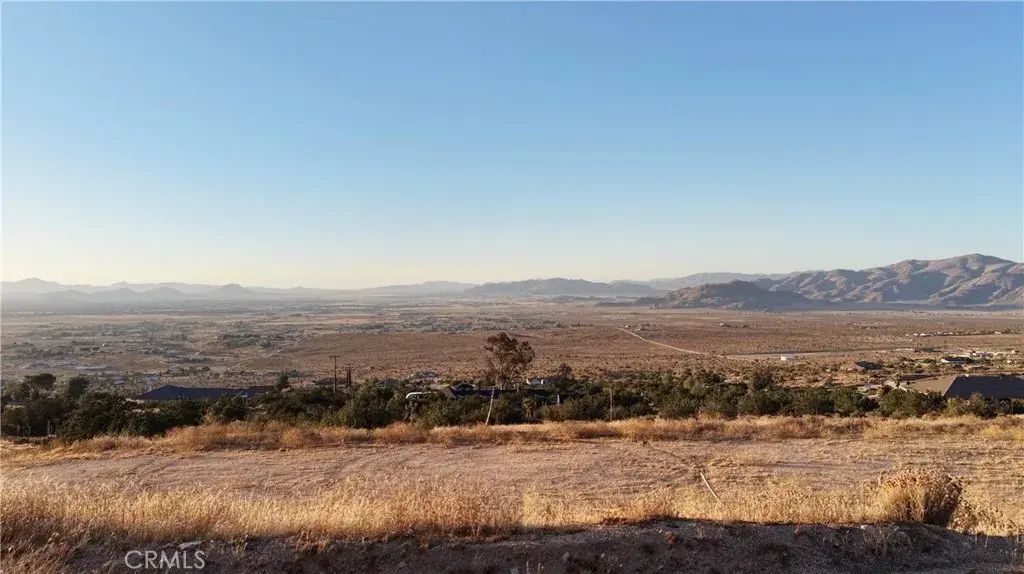 23528 Mountain View, Apple Valley