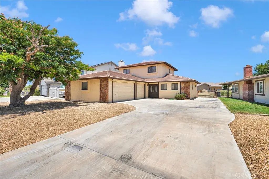 18420 Niagara, Victorville