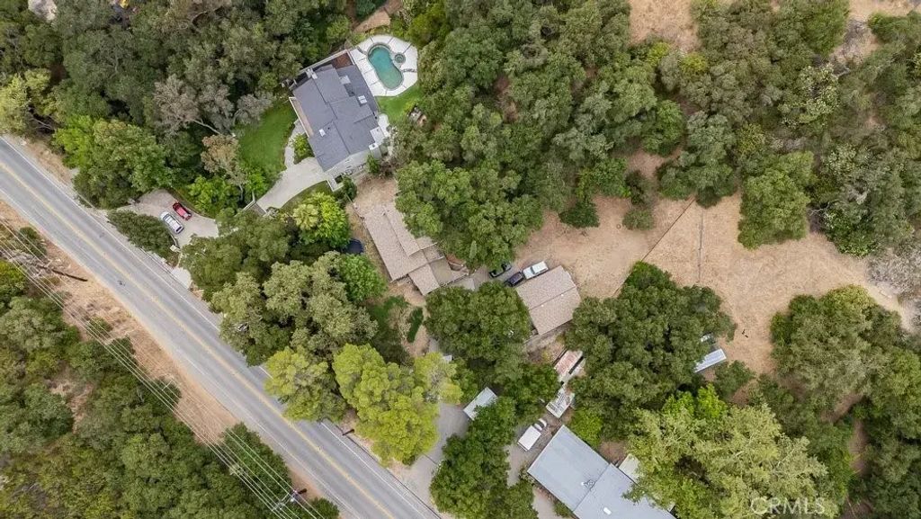 24745 Mulholland, Calabasas