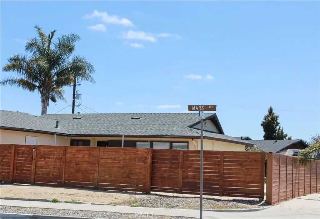 444 Mars Avenue, Lompoc