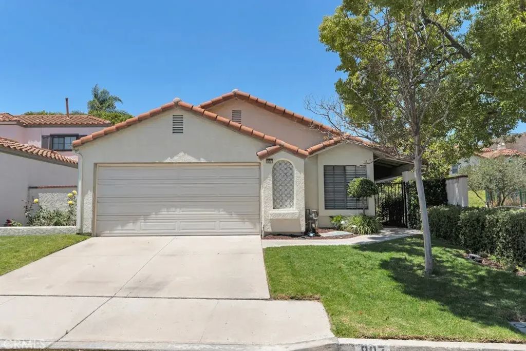807 Links View Drive, Simi Valley