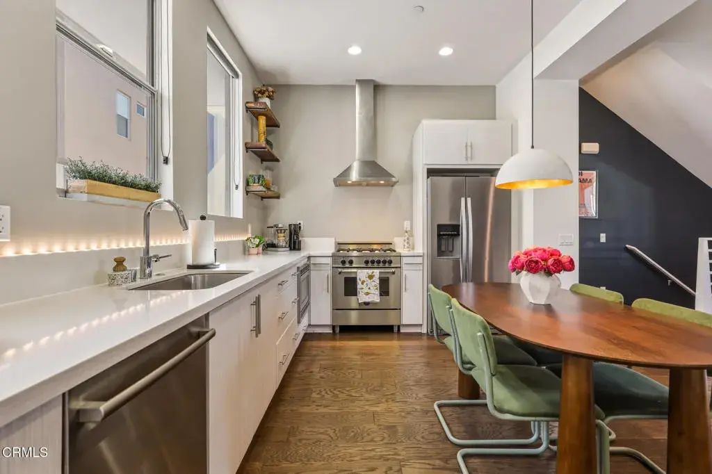 2203 Selig Drive, Los Angeles