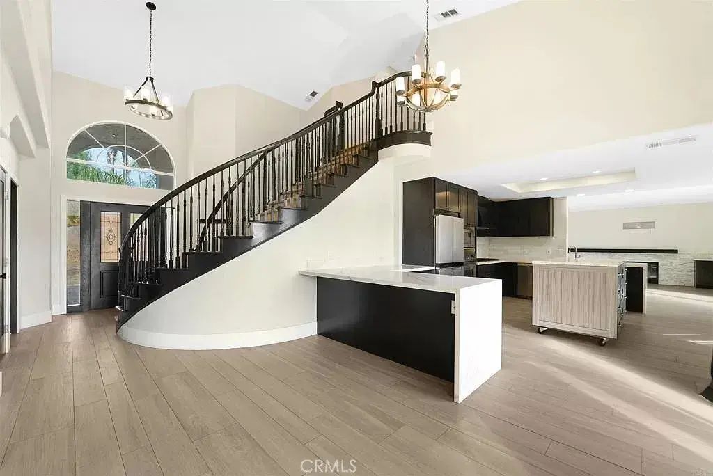 2560 Avenida Ocotillo, Alpine