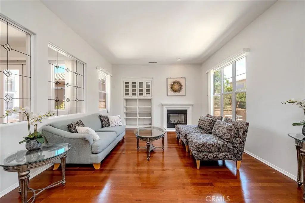 23740 Forest View Court, Valencia