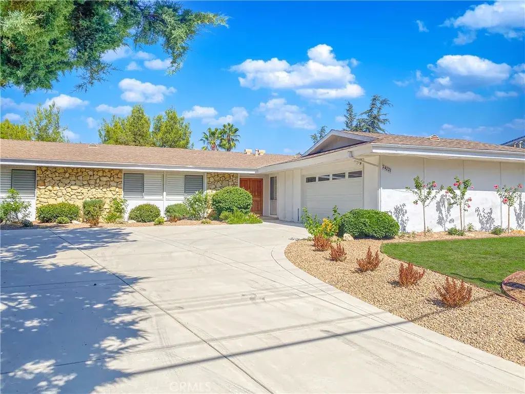 24221 Hatteras Street, Woodland Hills
