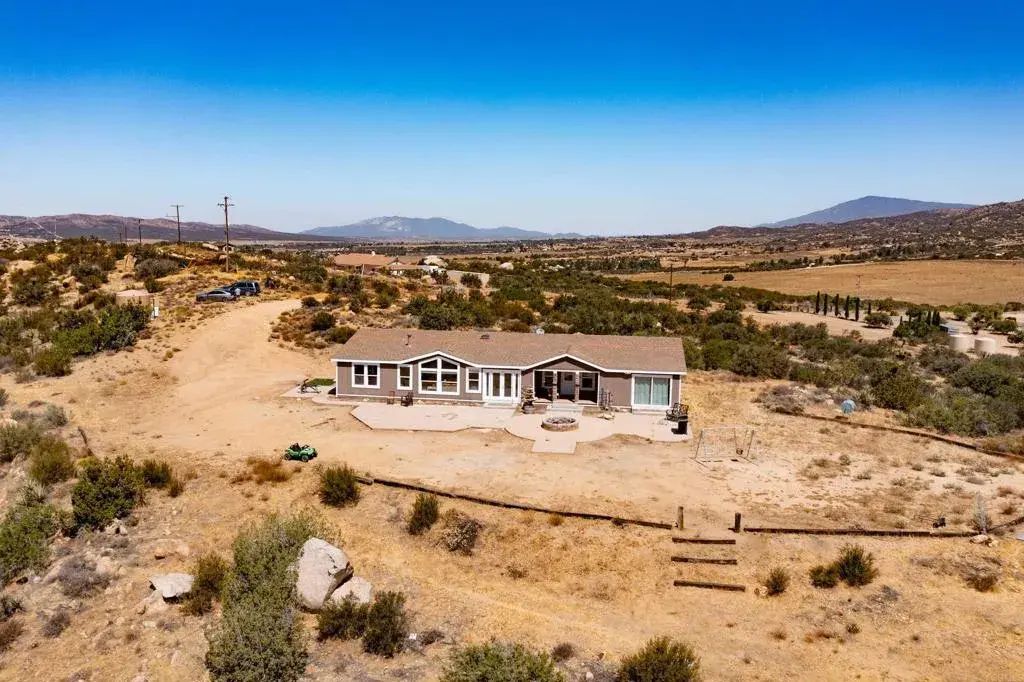 61833 High Country Trail, Anza