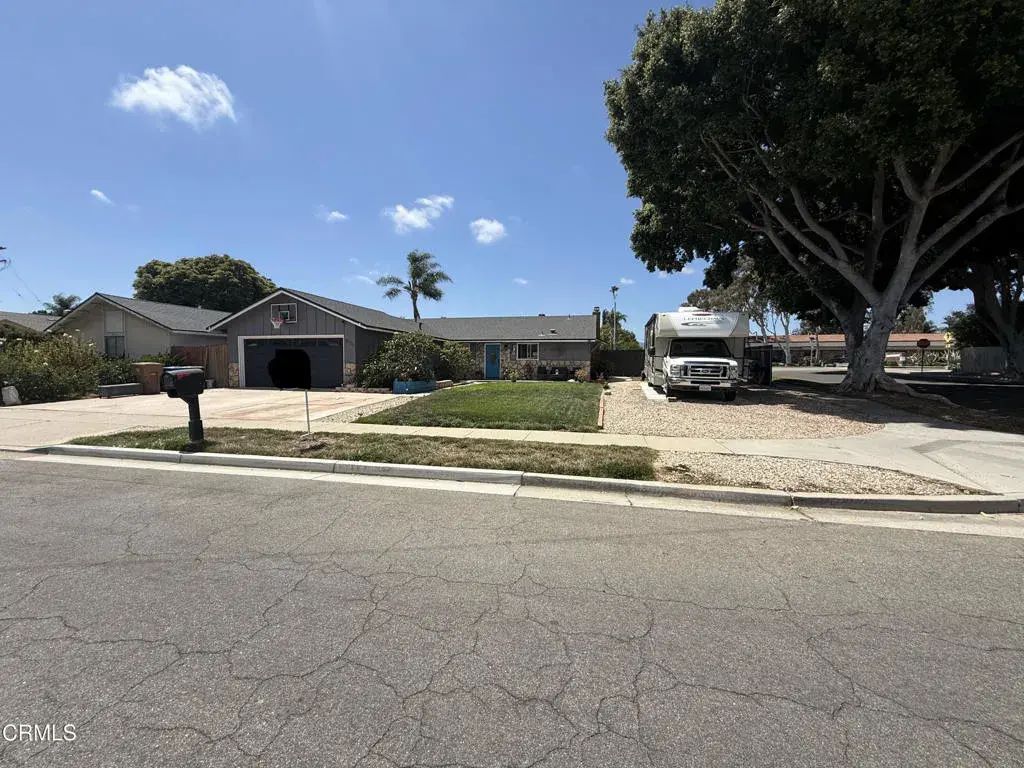 10199 Erie Street, Ventura