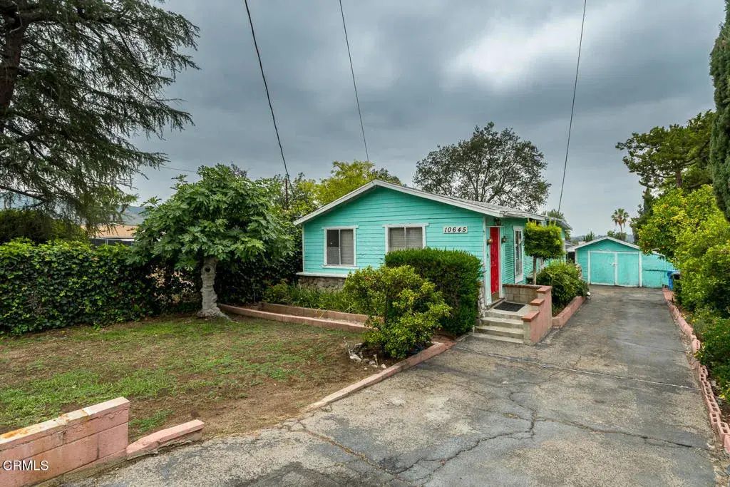 10645 Mount Gleason Avenue, Sunland