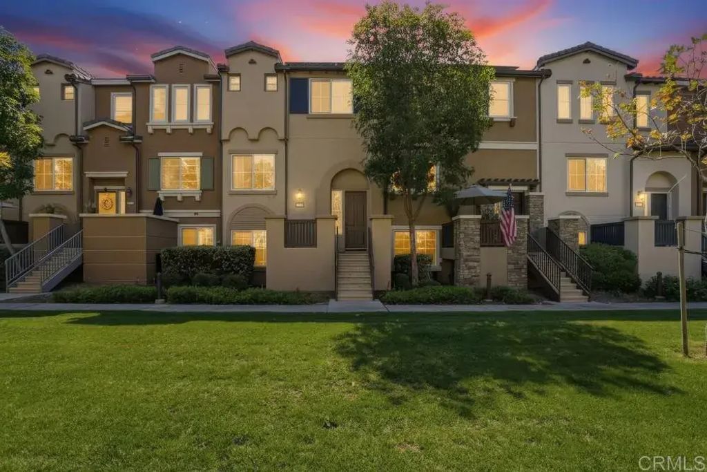 10148 Star Magnolia, Santee