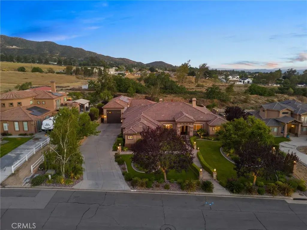 35929 Creekside Road, Yucaipa