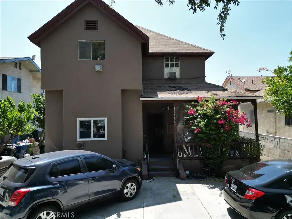 2245 N Griffin, Los Angeles