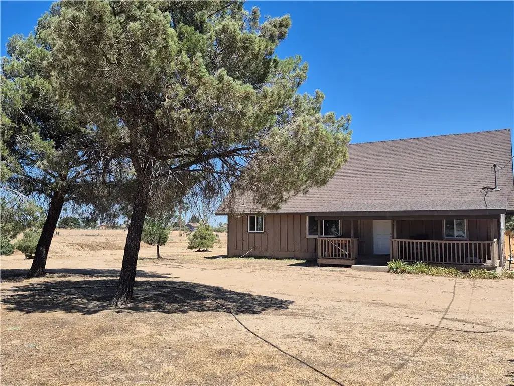 6906 Phelan, Phelan