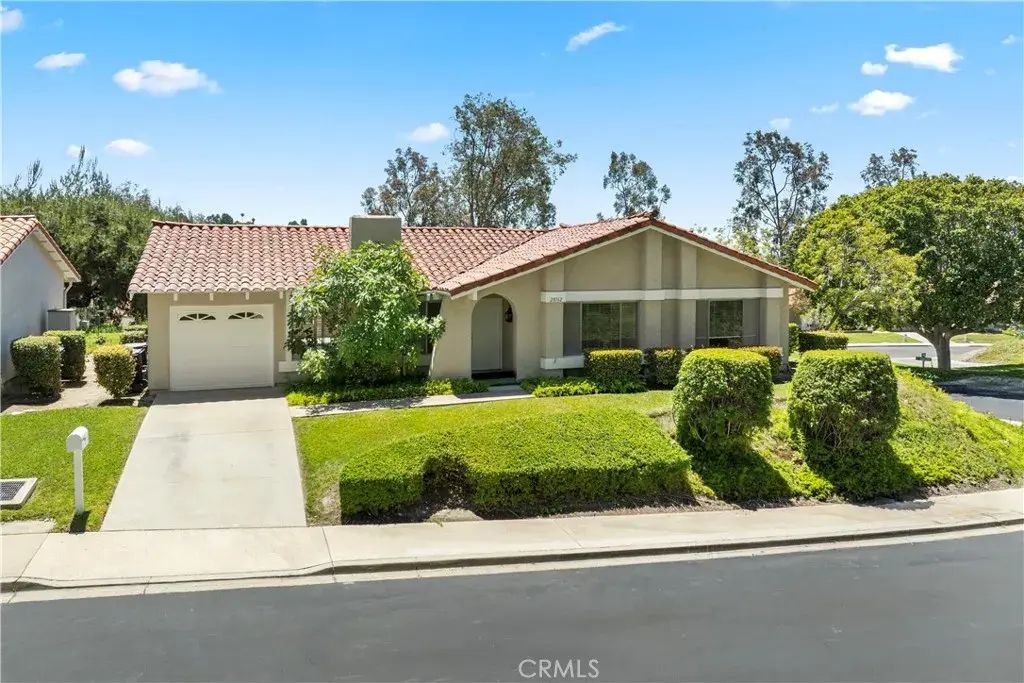 28162 Via Pondal, Mission Viejo