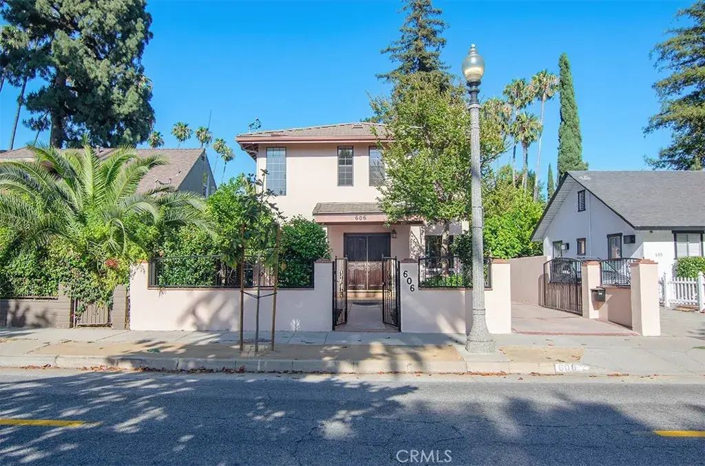 606 N El Molino Avenue, Pasadena
