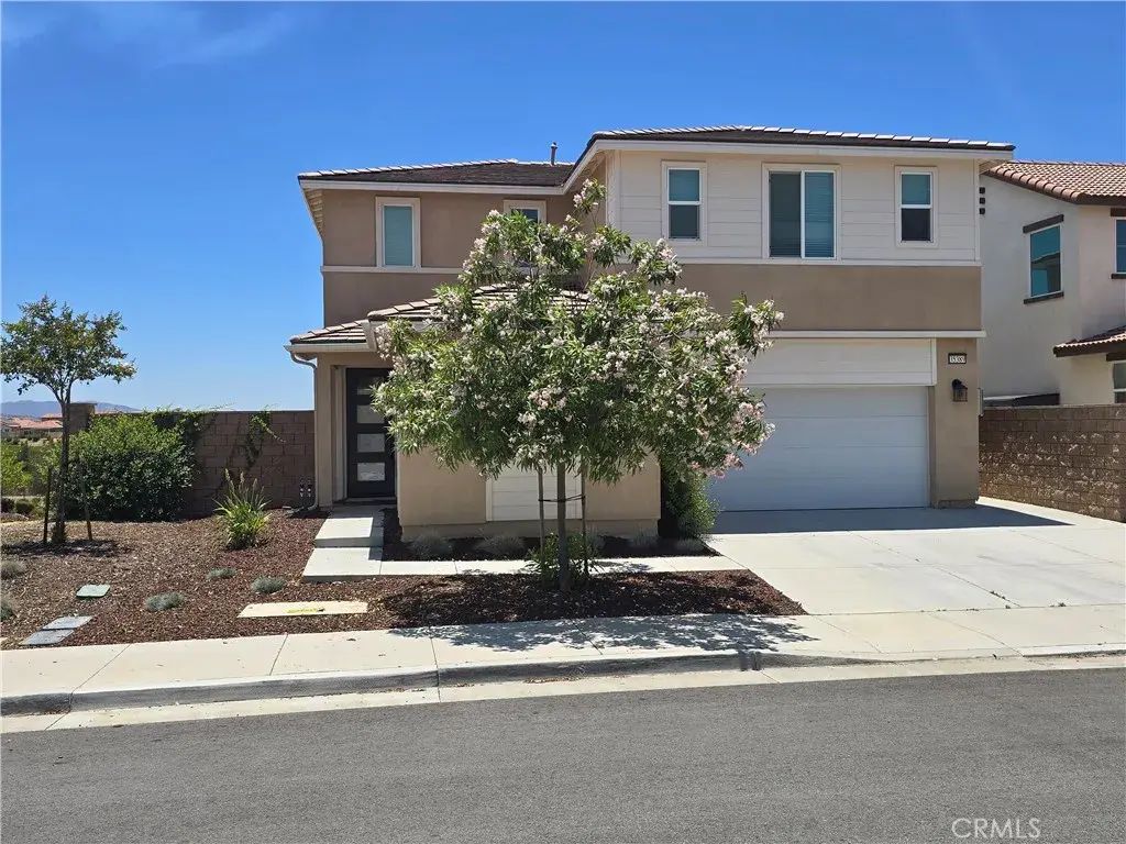 35389 Aubrey, Beaumont