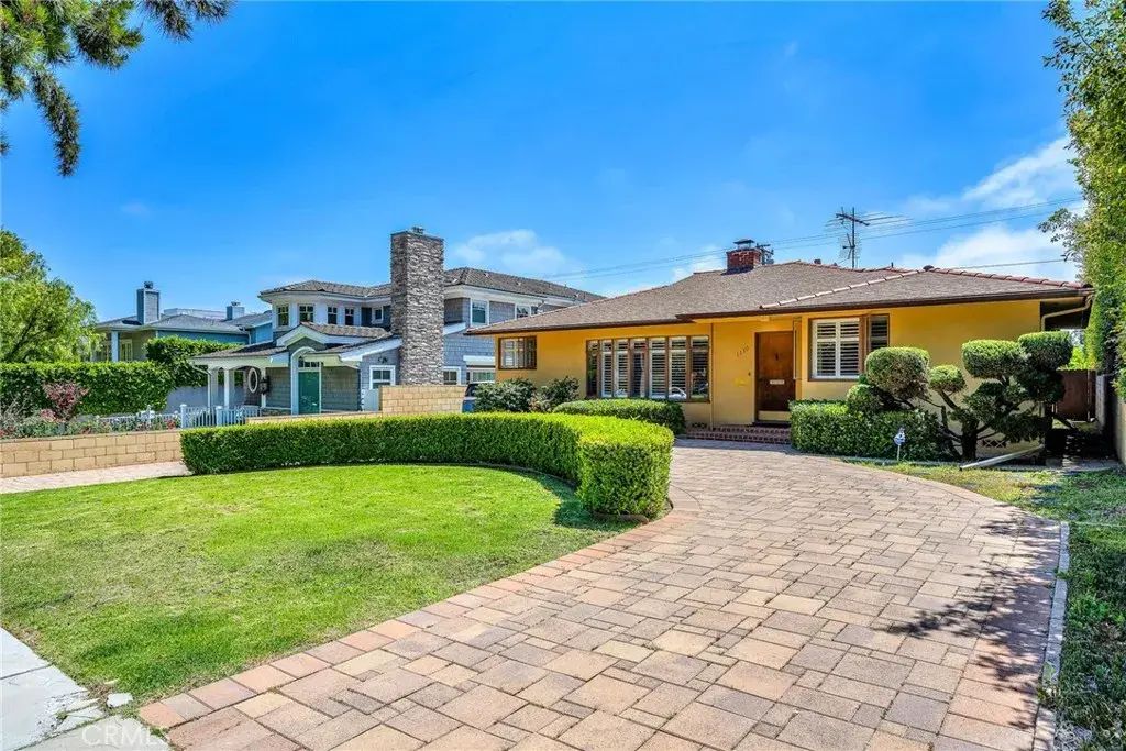 1130 Centinela, Santa Monica