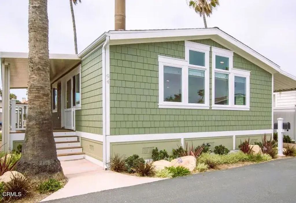 4501 W Channel Islands 94, Oxnard