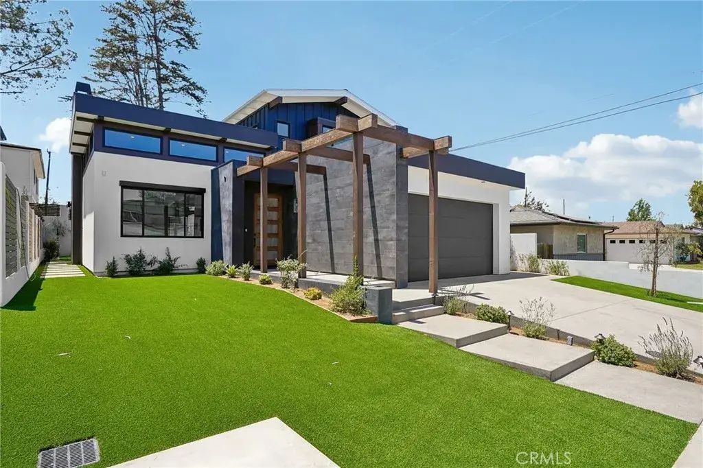 17003 Haas Avenue, Torrance