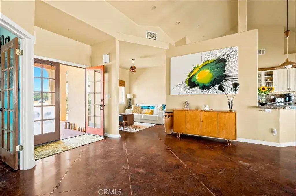 4343 Avalon, Yucca Valley