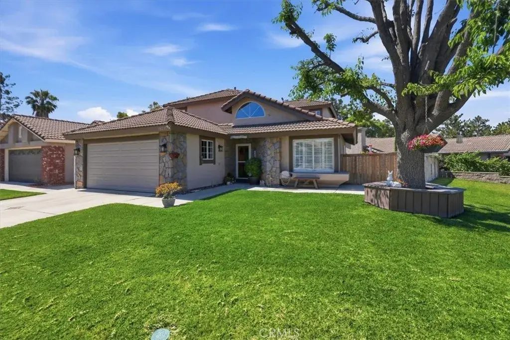 19230 Vintage Woods, Riverside