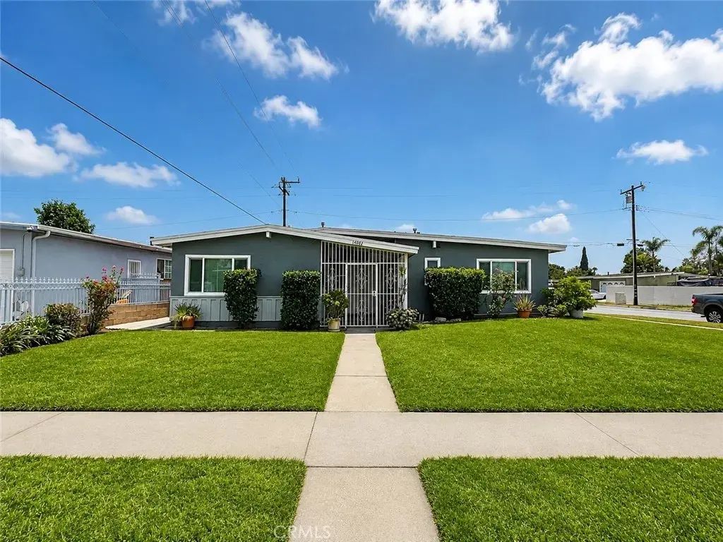 14002 Barrydale, La Puente