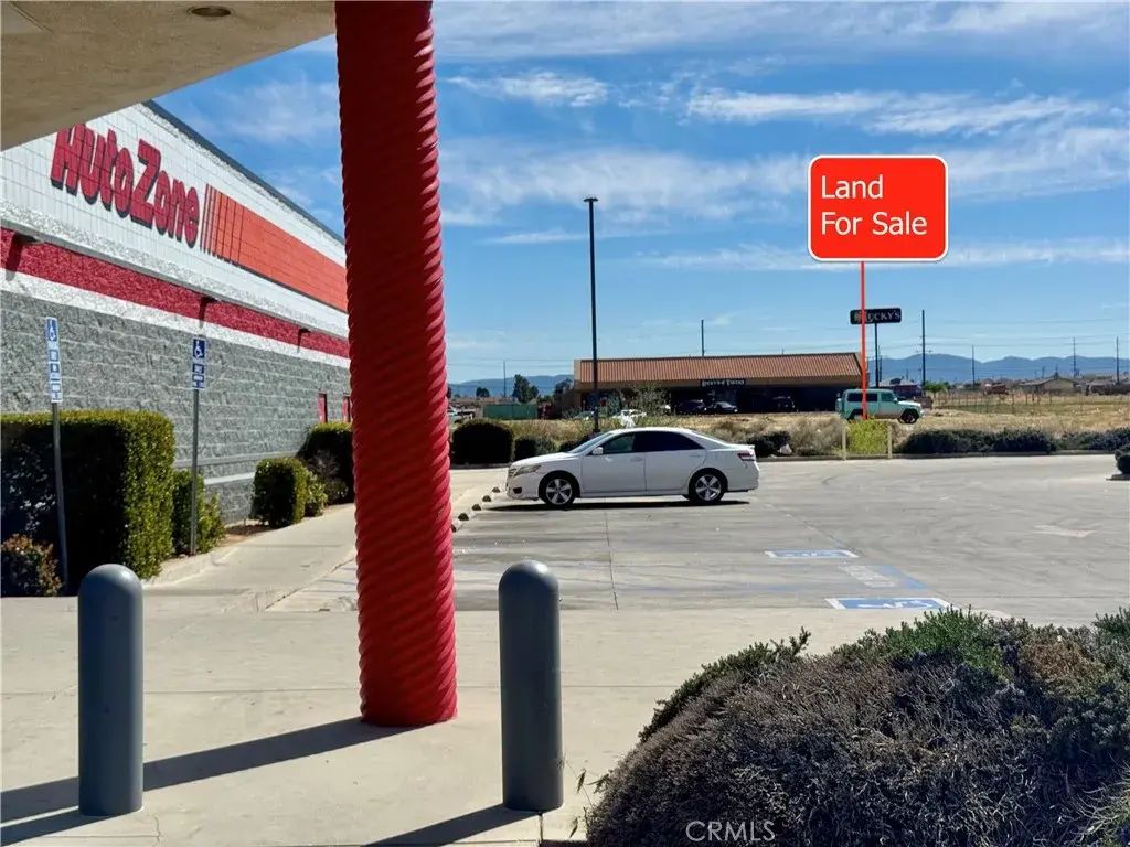 Main, Hesperia