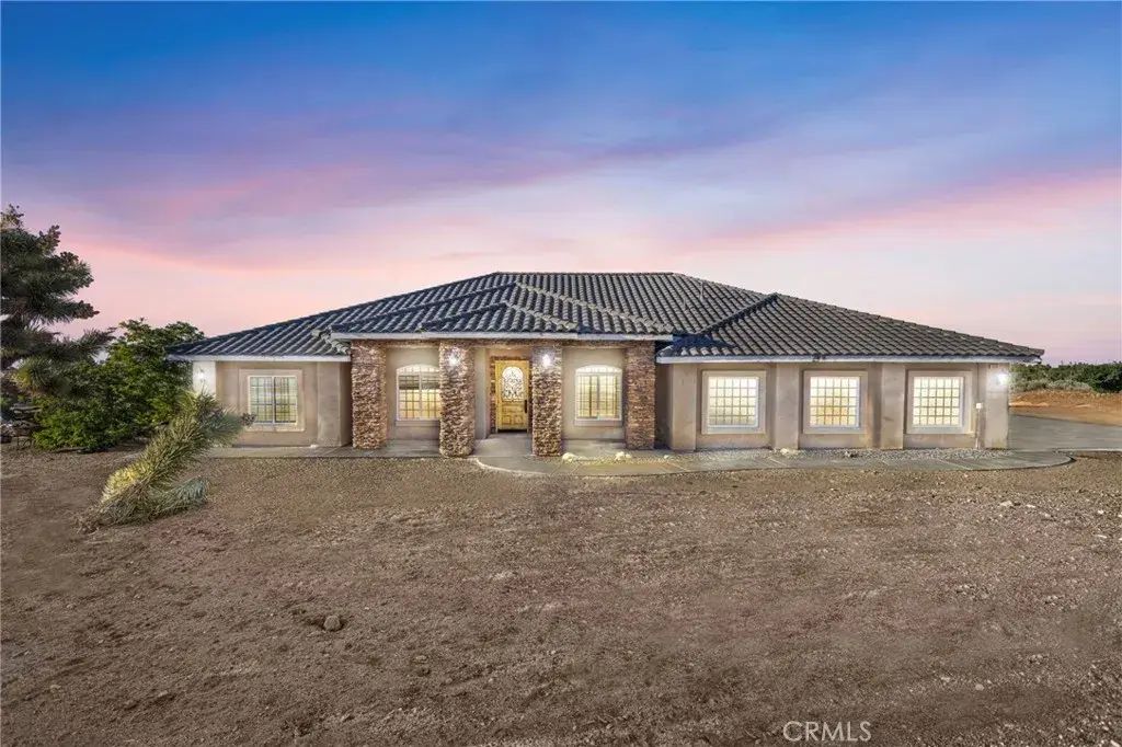 1030 Elsinore, Pinon Hills