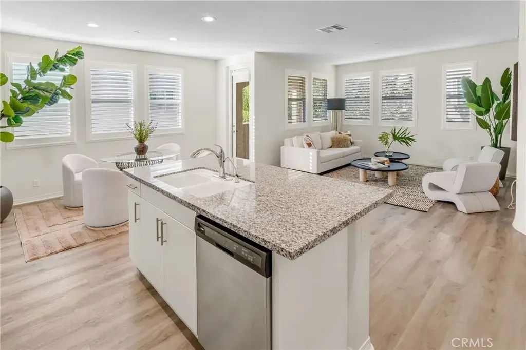 928 E Twill Court, Anaheim