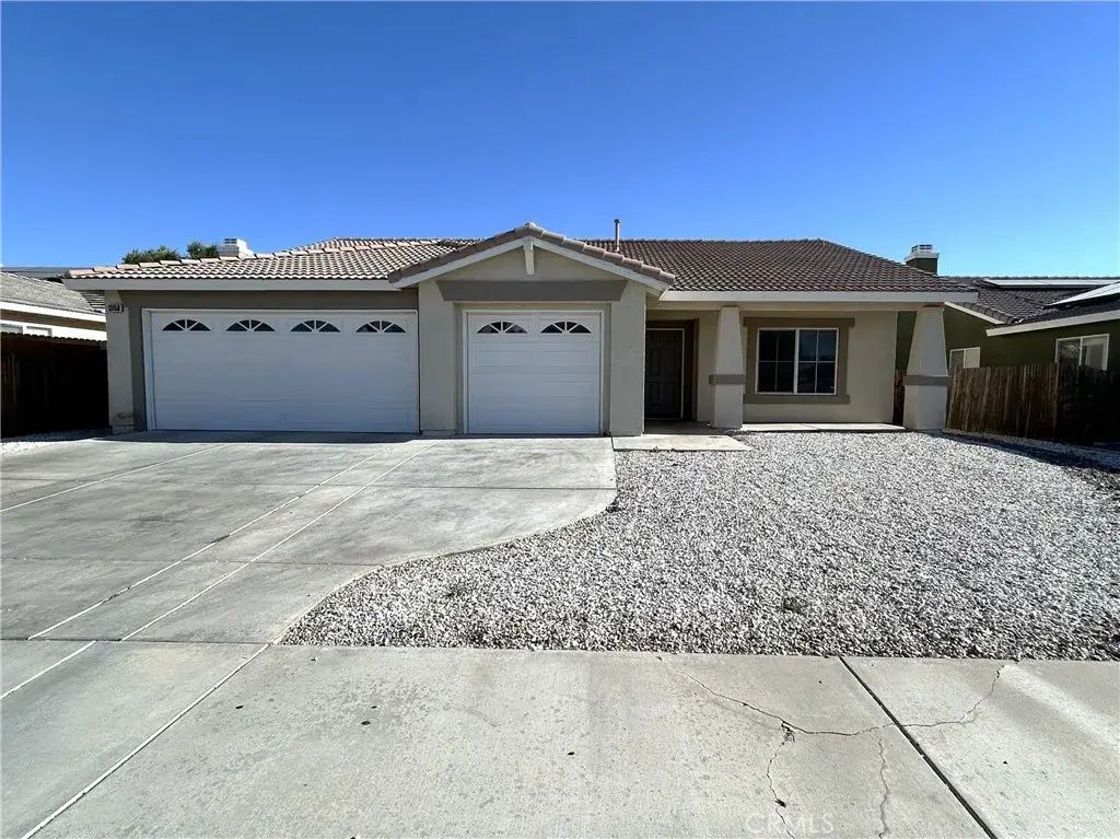13150 Dos Palmas, Victorville