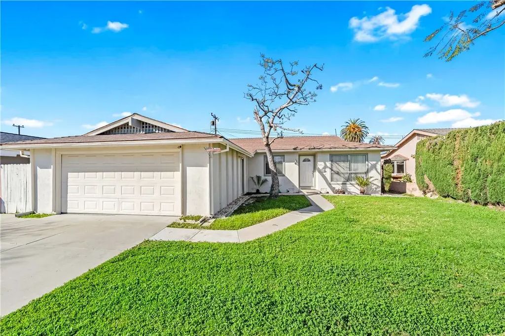6431 Brown Circle, Huntington Beach