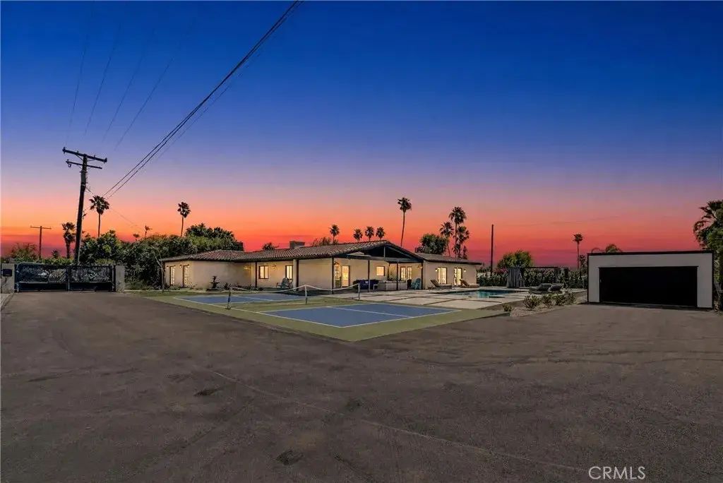 2170 N Via Monte, Palm Springs