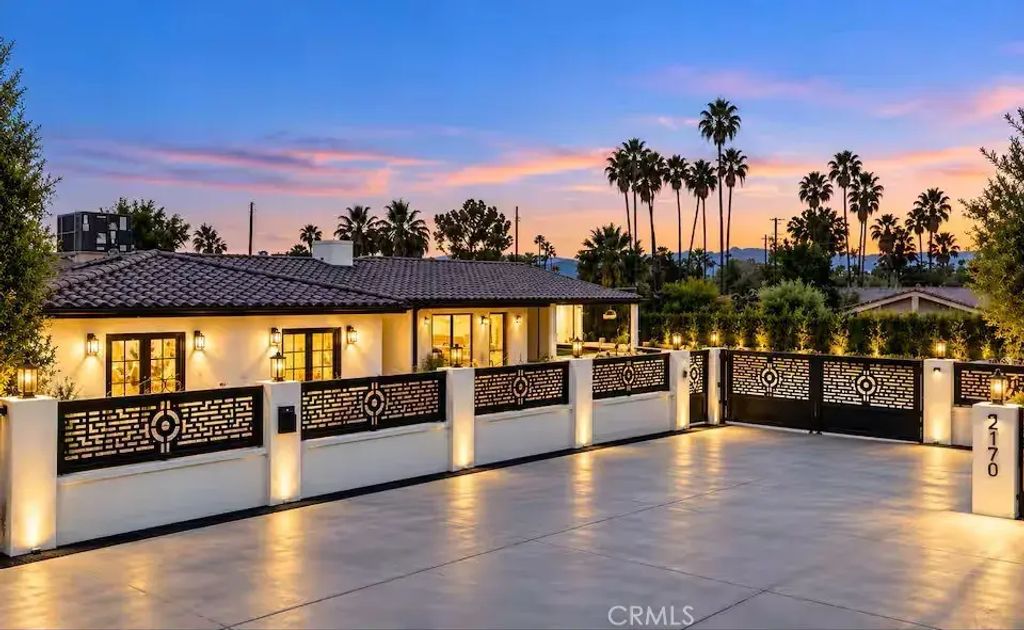 2170 N Via Monte, Palm Springs