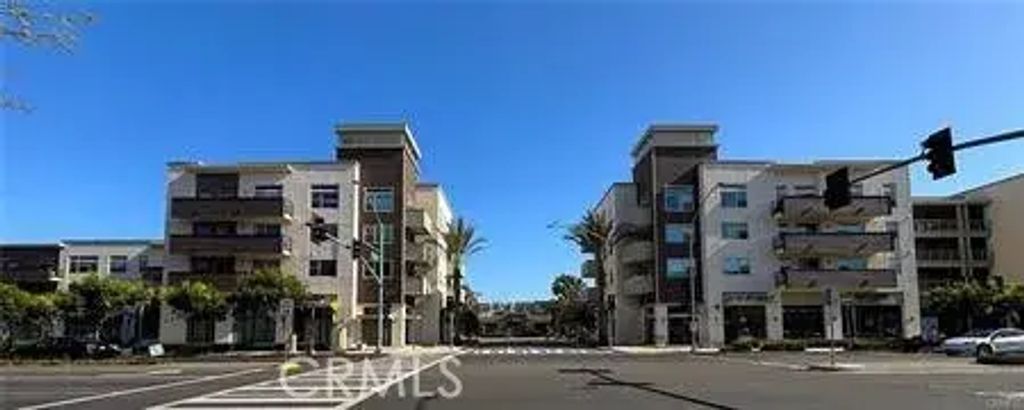 612 E Carson 209, Carson