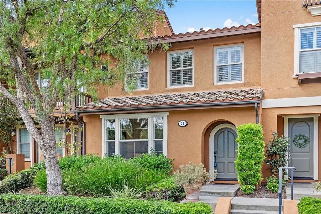 38 Pathway, Irvine