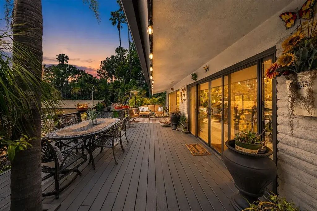 1773 Ivy, Oceanside