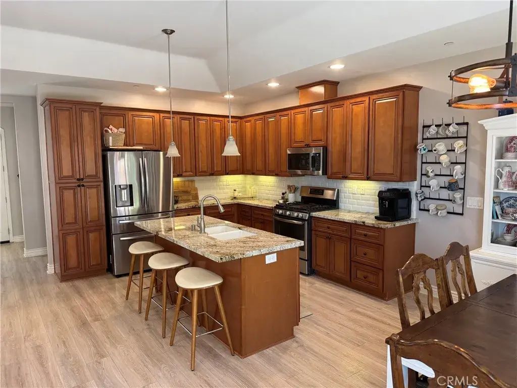 329 Dressler, Santa Maria