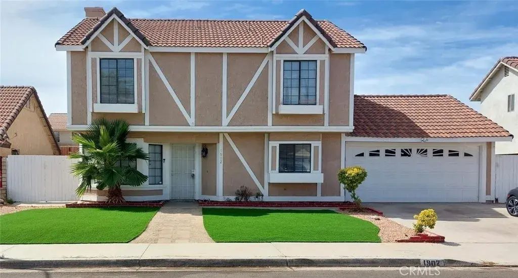 1902 Simsburry, Palmdale