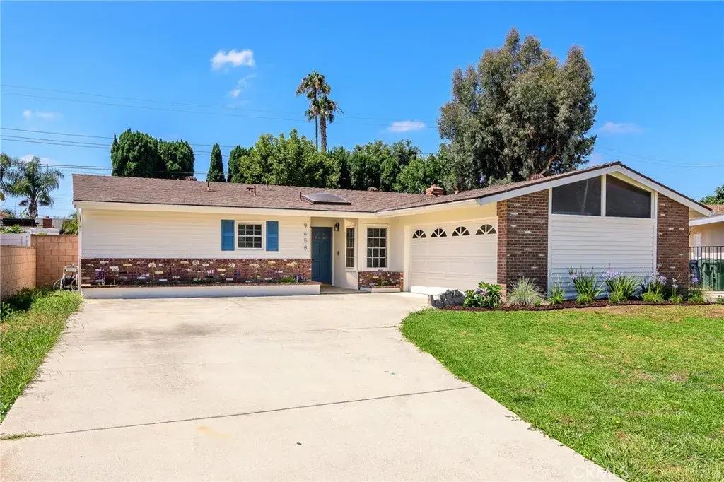 9658 Dove Cir, Fountain Valley